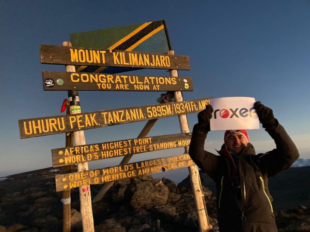 vlad pop roxer pe kilimanjaro 2022
